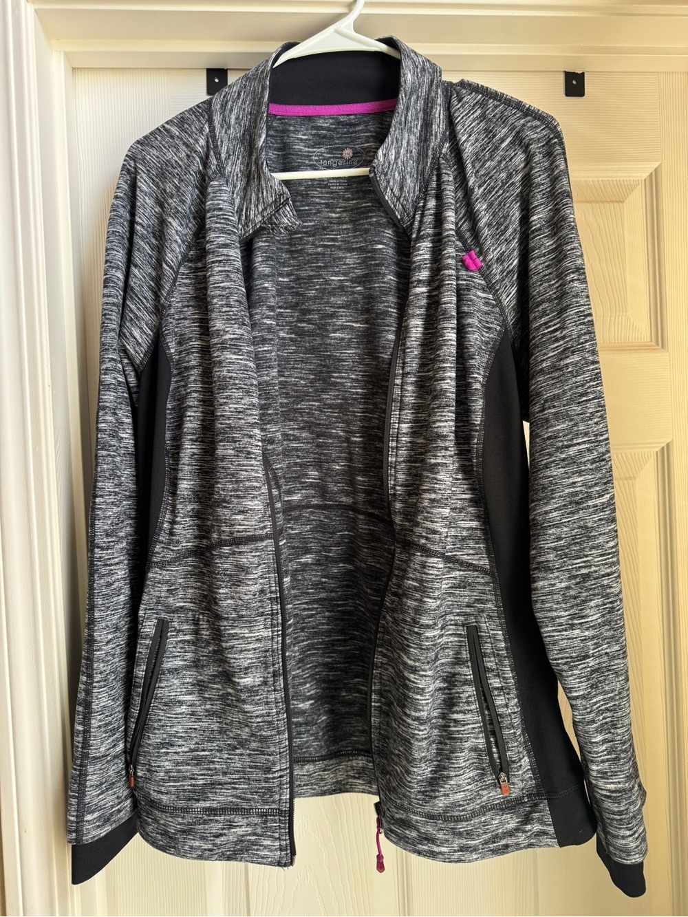 Tangerine Women's Gray Heathered Zip-Up Jacket with Pink Accent